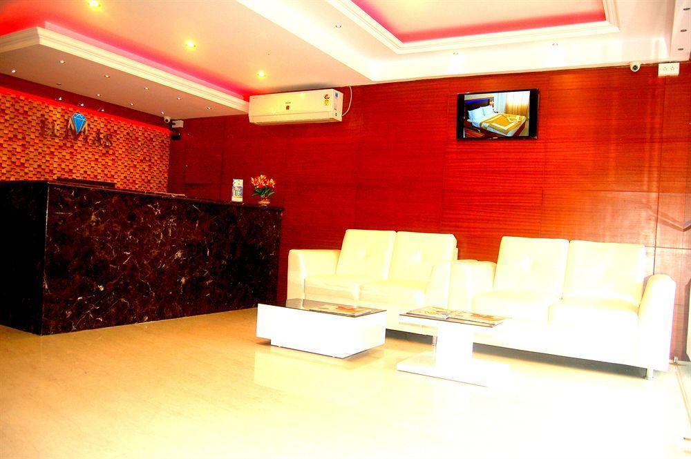 Itsy Hotels Elmas Golden Key Bangalore Exterior photo