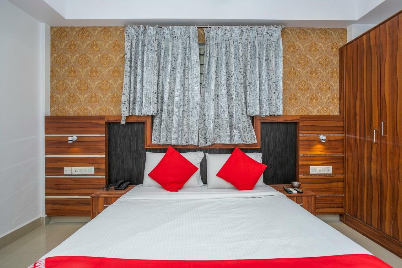 Itsy Hotels Elmas Golden Key Bangalore Exterior photo